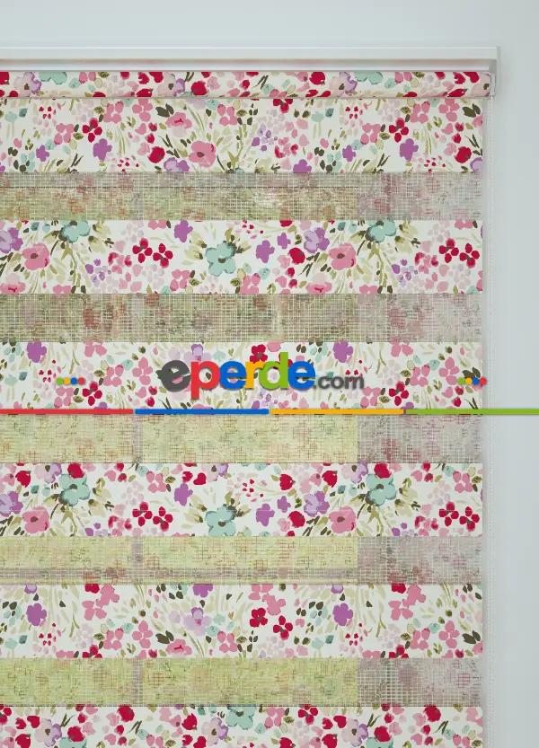 Pembe Lila Çıtır Çiçek Desenli Baskılı Zebra Perde