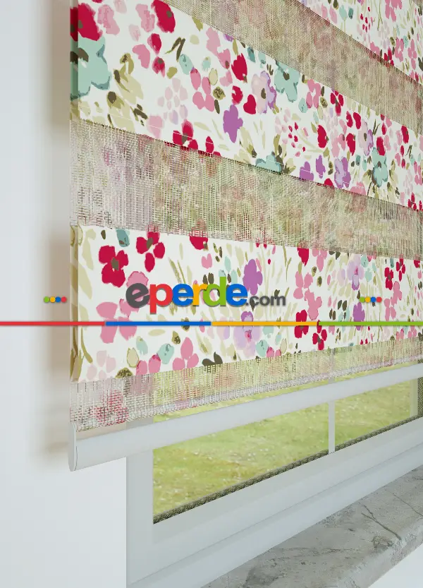 Pembe Lila Çıtır Çiçek Desenli Baskılı Zebra Perde