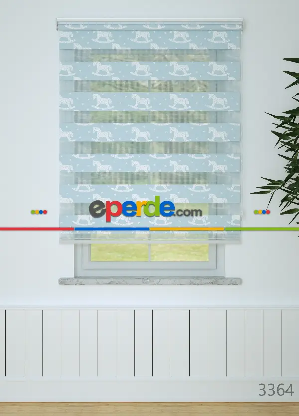 Açık Mavi Sallanan At Desenli Baskılı Zebra Perde