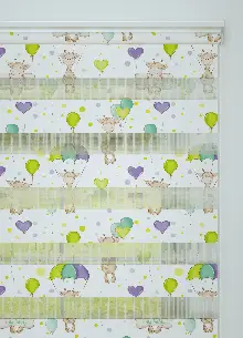 Yeşil Mor Balon Ve Zürafa Desenli Baskılı Zebra Perde