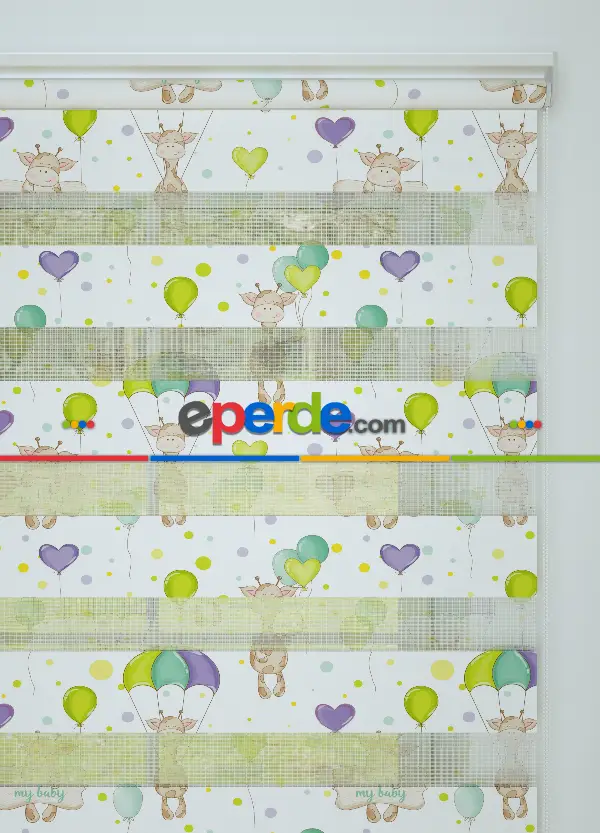 Yeşil Mor Balon Ve Zürafa Desenli Baskılı Zebra Perde