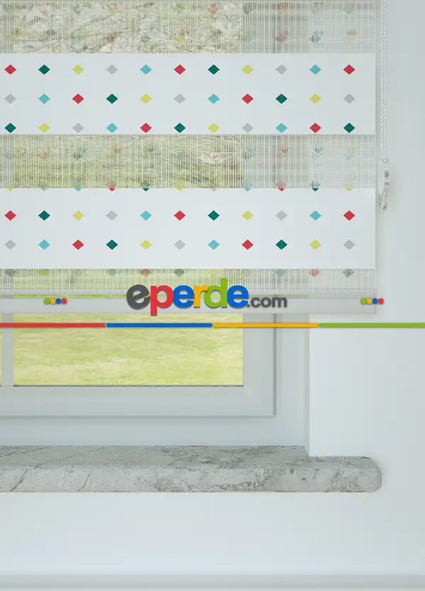 Yeşil Sarı Minik Geometrik Desenli Baskılı Zebra Perde