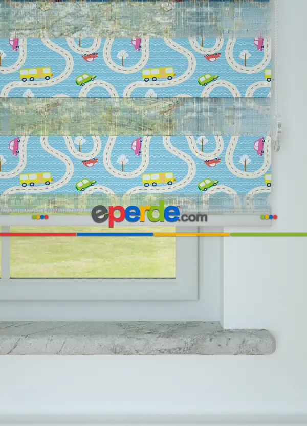Mavi Araba Ve Yol Desenli Baskılı Zebra Perde