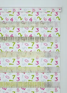 Pembe Yeşil Sayı Desenli Baskılı Zebra Perde
