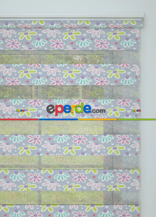 Lila Yeşil Çiçek Desenli Baskılı Zebra Perde