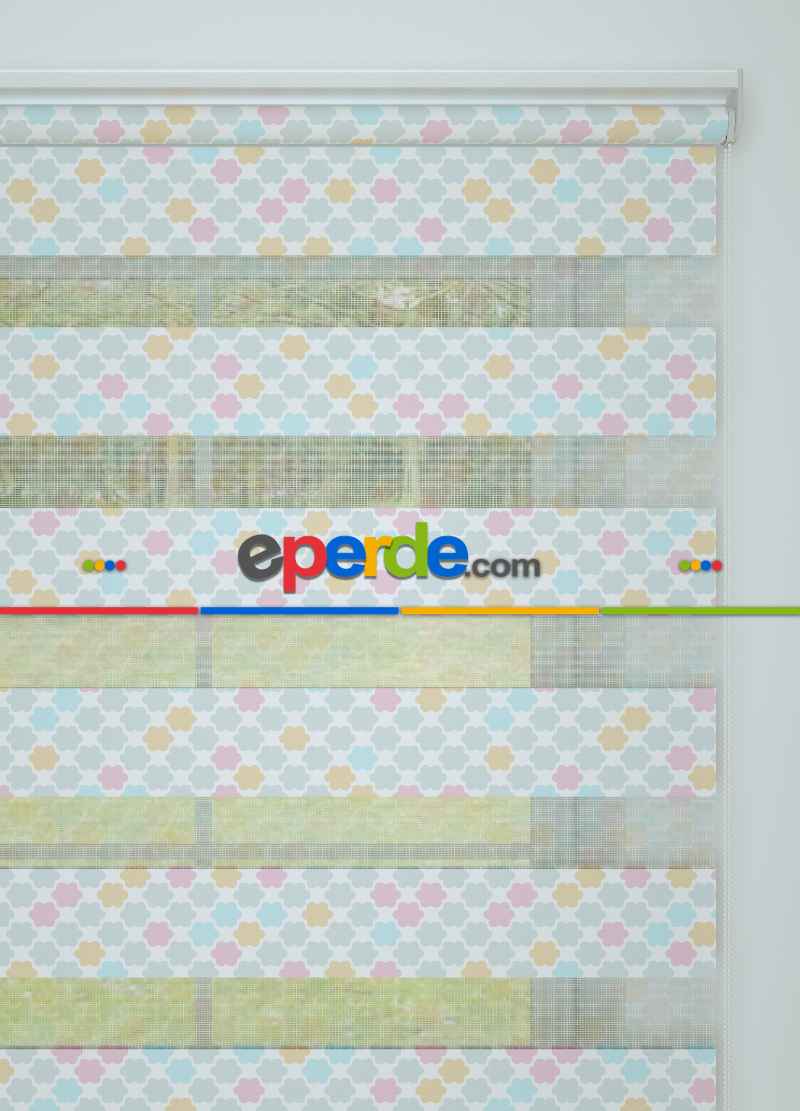 Bebek Odası - Pembe Mavi Minik Çiçek Desenli Baskılı Zebra Perde