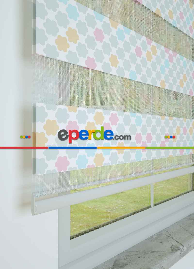 Bebek Odası - Pembe Mavi Minik Çiçek Desenli Baskılı Zebra Perde