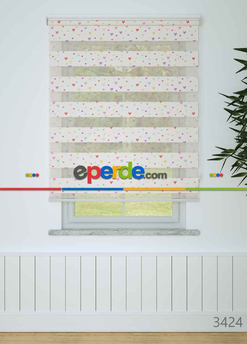 Çocuk Odası - Mor Pembe Minik Kalp Desenli Baskılı Zebra Perde