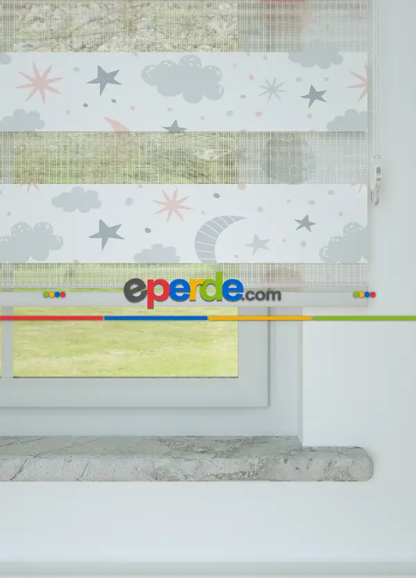 Bebek Odası - Gri Pembe Yıldız Ve Bulut Desenli Baskılı Zebra Perde