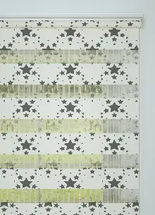 Bebek Odası - Krem Füme Yıldız Desenli Baskılı Zebra Perde