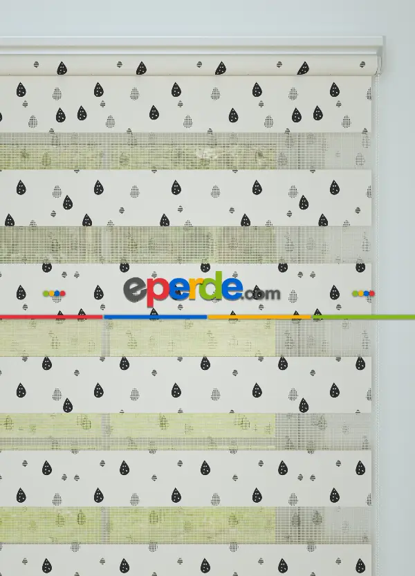 Bebek Odası - Krem Yağmur Damlası Desenli Baskılı Zebra Perde