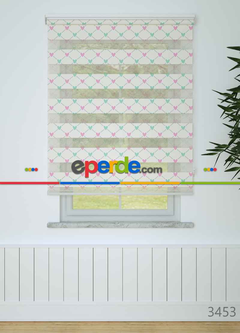 Bebek Odası - Yeşil Pembe Kalp Desenli Baskılı Zebra Perde