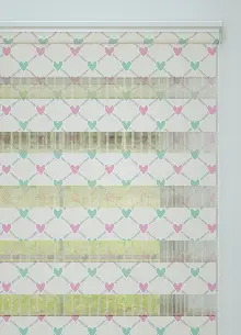 Bebek Odası - Yeşil Pembe Kalp Desenli Baskılı Zebra Perde