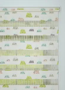 Bebek Odası - Mor Yeşil Dağ Desenli Baskılı Zebra Perde