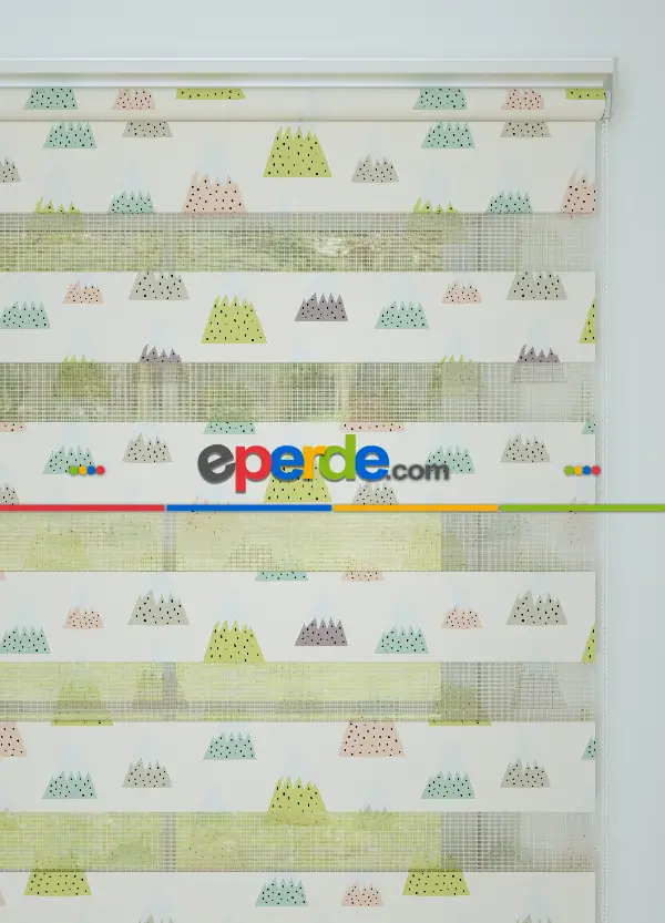 Bebek Odası - Mor Yeşil Dağ Desenli Baskılı Zebra Perde