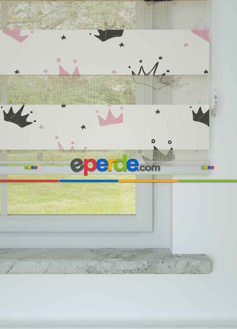 Çocuk Odası - Pembe Taç Desenli Baskılı Zebra Perde