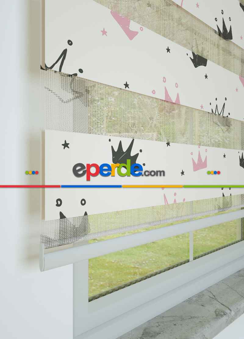 Çocuk Odası - Pembe Taç Desenli Baskılı Zebra Perde