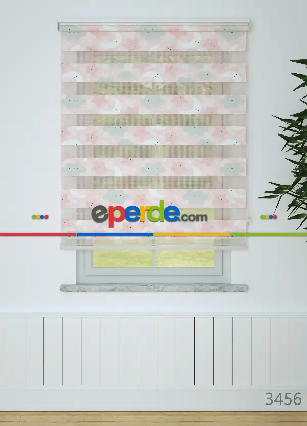 Bebek Odası - Pembe Yıldız Ve Bulut Desenli Baskılı Zebra Perde
