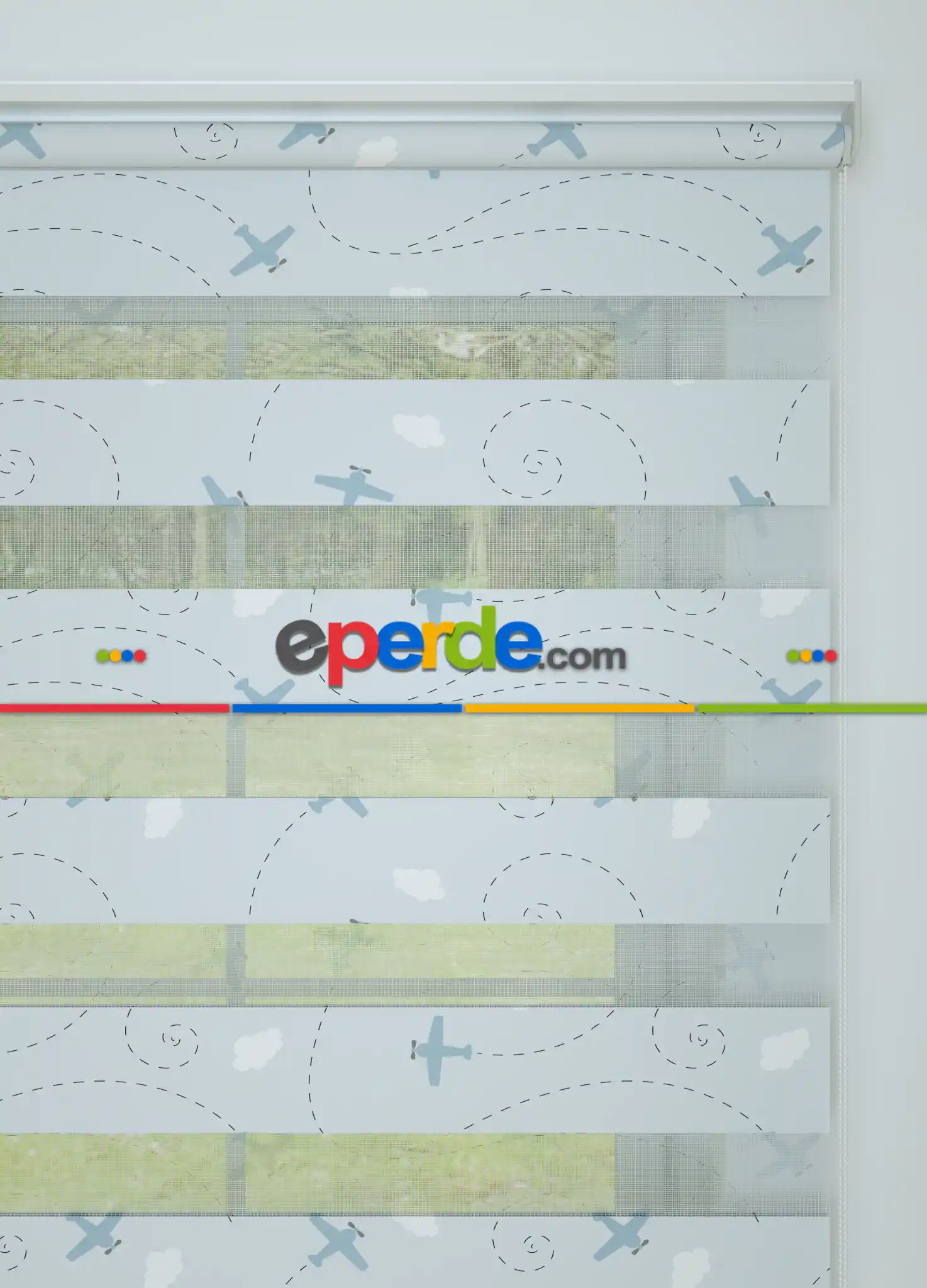 Bebek Odası - Açık Mavi Uçak Desenli Baskılı Zebra Perde