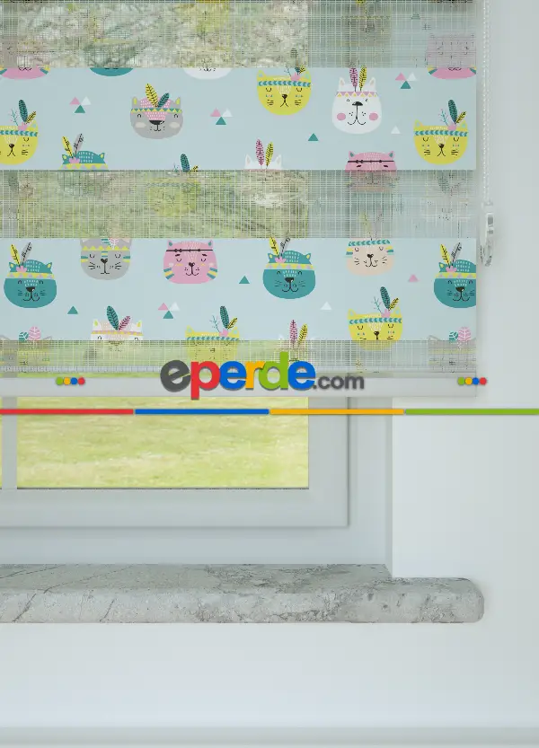 Yeşil Sarı Kedi Köpek Desenli Baskılı Zebra Perde