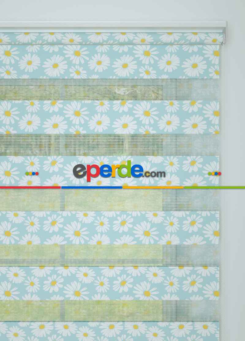 Mavi Sarı Papatya Desenli Baskılı Zebra Perde