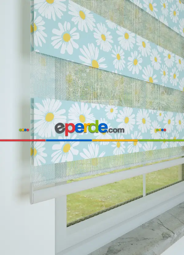 Mavi Sarı Papatya Desenli Baskılı Zebra Perde