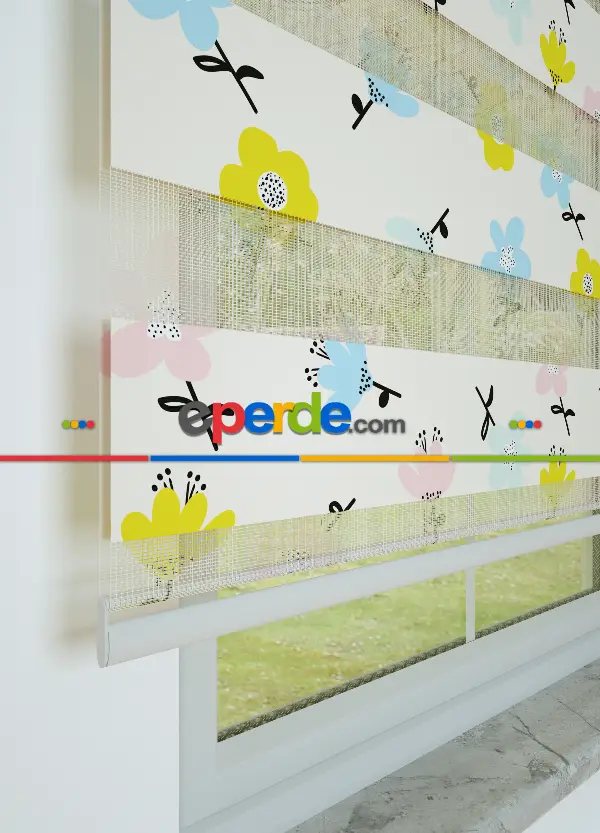 Pembe Mavi Çiçek Desenli Baskılı Zebra Perde