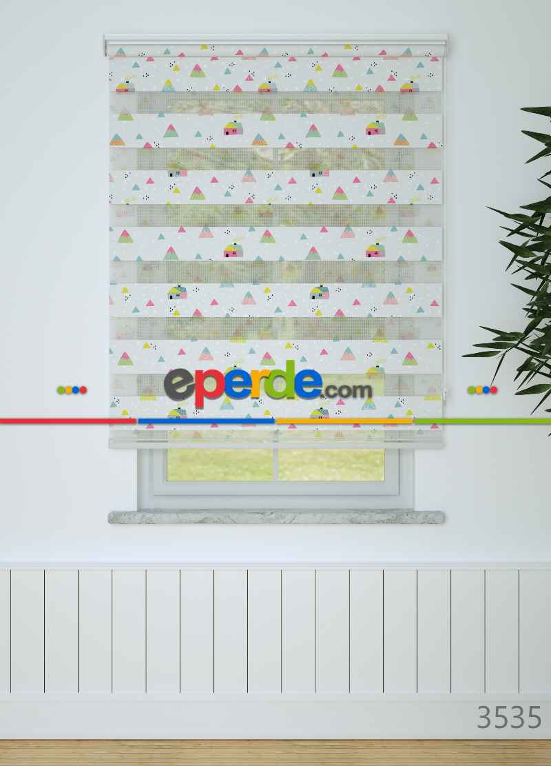 Pembe Yeşil Dağ Desenli Baskılı Zebra Perde