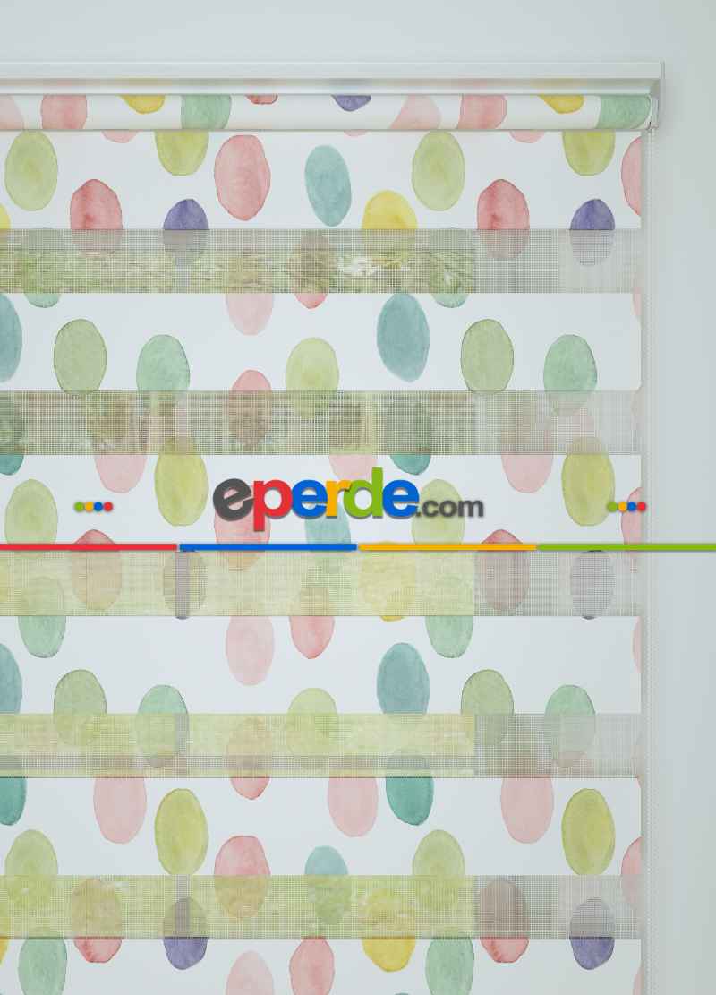 Bebek Odası - Yeşil Sarı Puan Desenli Baskılı Zebra Perde