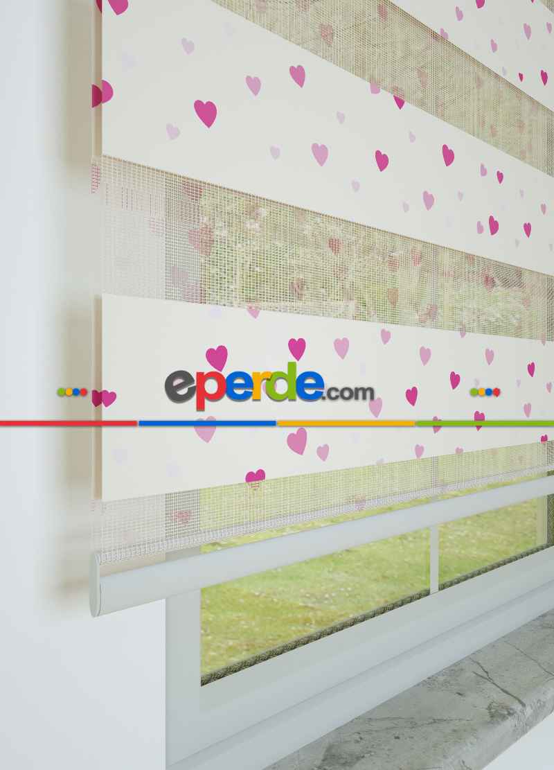 Pembe Minik Kalp Desenli Baskılı Zebra Perde