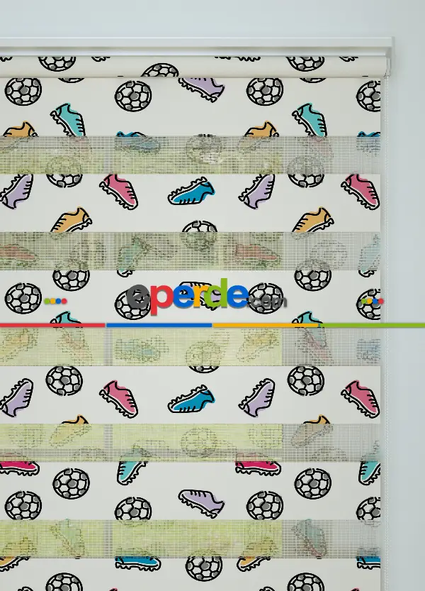 Pembe Lila Krampon Ve Top Desenli Baskılı Zebra Perde