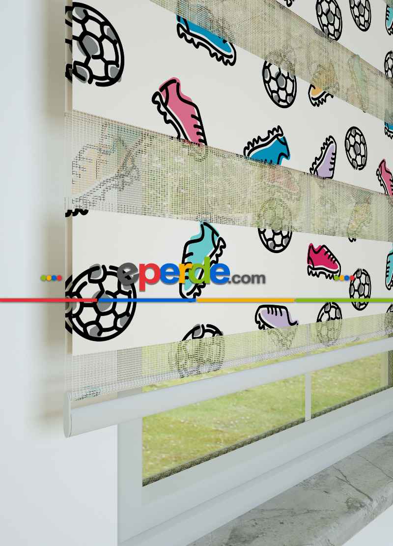 Çocuk Odası - Pembe Lila Krampon Ve Top Desenli Baskılı Zebra Perde