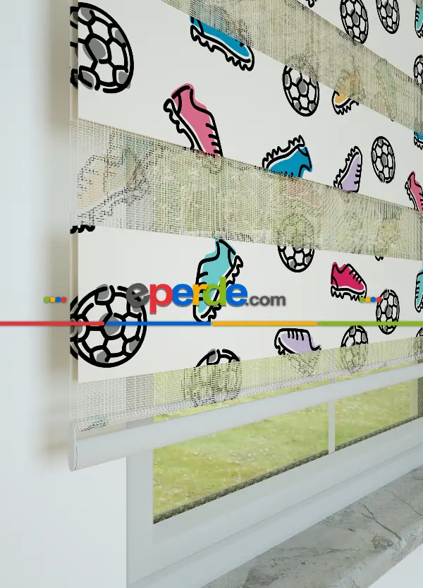 Pembe Lila Krampon Ve Top Desenli Baskılı Zebra Perde