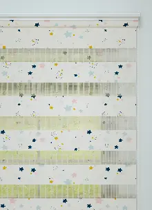 Bebek Odası - Lacivert Sarı Yıldız Desenli Baskılı Zebra Perde