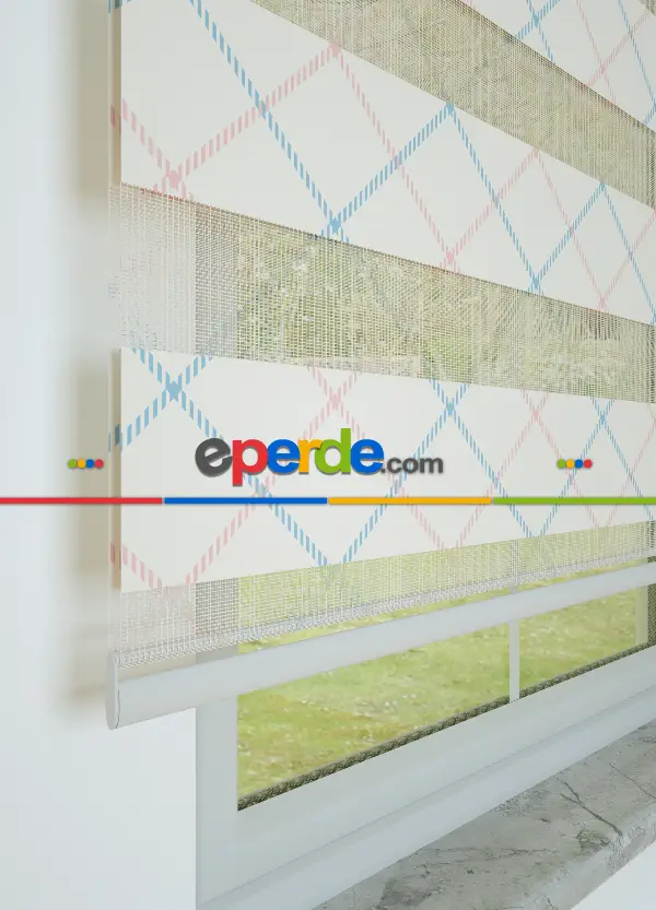 Mavi Pembe Baklava Desenli Baskılı Zebra Perde