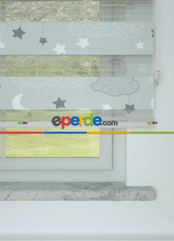 Bebek Odası - Gri Bulut Ve Yıldız Desenli Baskılı Zebra Perde