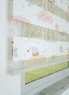 Bebek Odası - Pembe Bulut Ve Yıldız Desenli Baskılı Zebra Perde