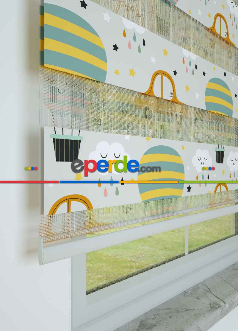 Bebek Odası - Yeşil Turuncu Uçan Balon Ve Araba Desenli Baskılı Zebra Perde