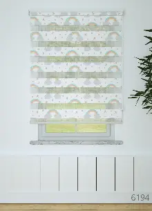 Açık Gri Somon Gökkuşağı Ve Bulut Desenli Baskılı Zebra Perde