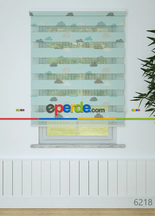 Bebek Odası - Mint Bulut Desenli Baskılı Zebra Perde