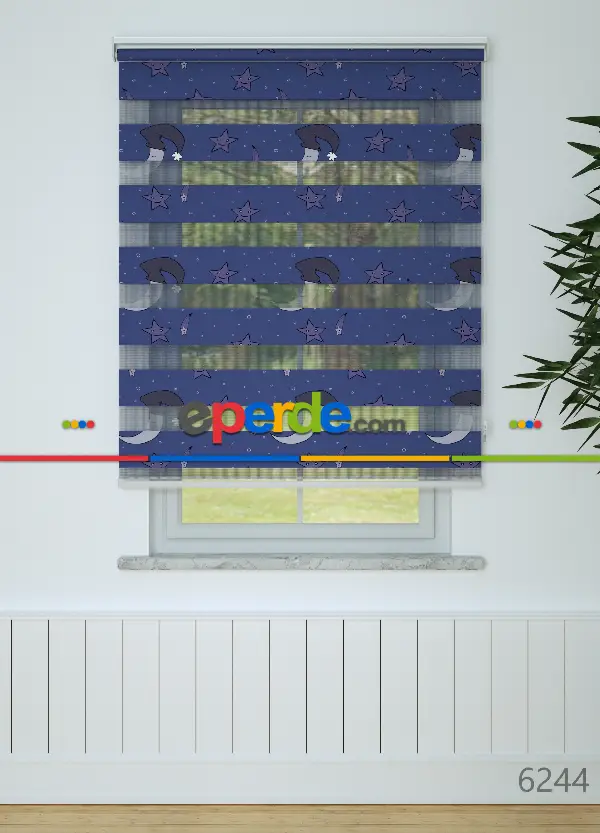 Morumsu Lacivert Ay Ve Yıldız Desenli Baskılı Zebra Perde