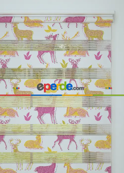 Pembe Turuncu Geyik Desenli Baskılı Zebra Perde