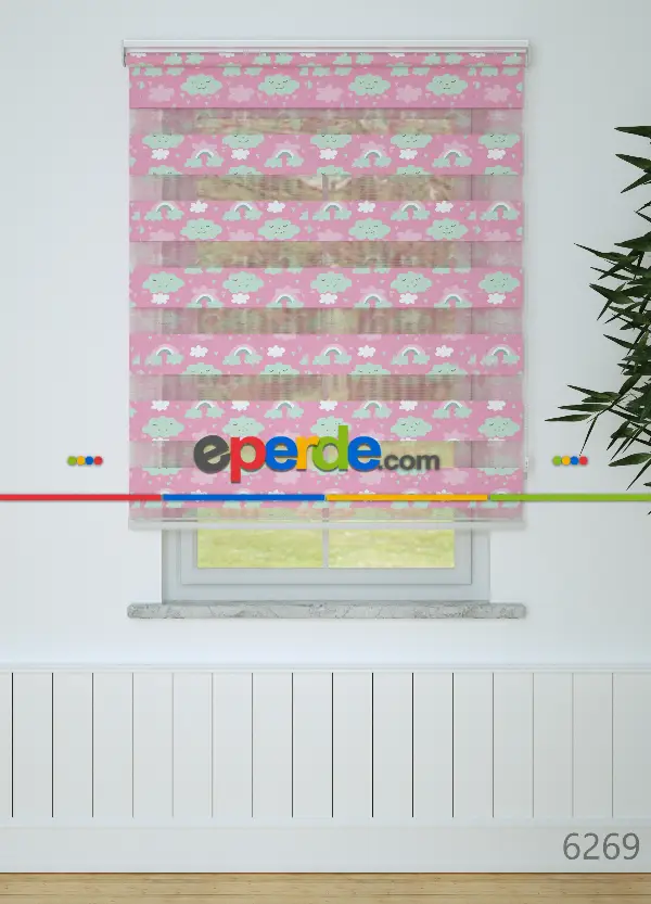 Bebek Odası - Pembe Yeşil Bulut Ve Gökkuşağı Desenli Baskılı Zebra Perde
