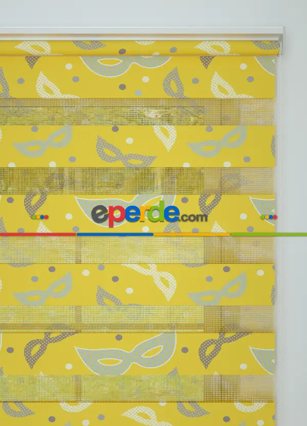 Çocuk Odası - Sarı Maske Desenli Baskılı Zebra Perde