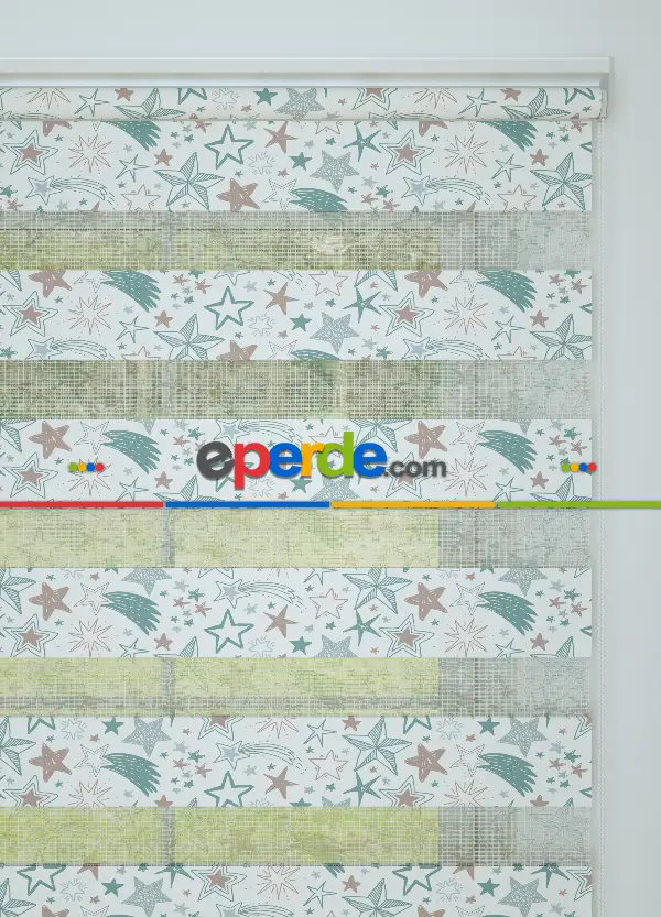 Mint Kayan Yıldız Desenli Baskılı Zebra Perde